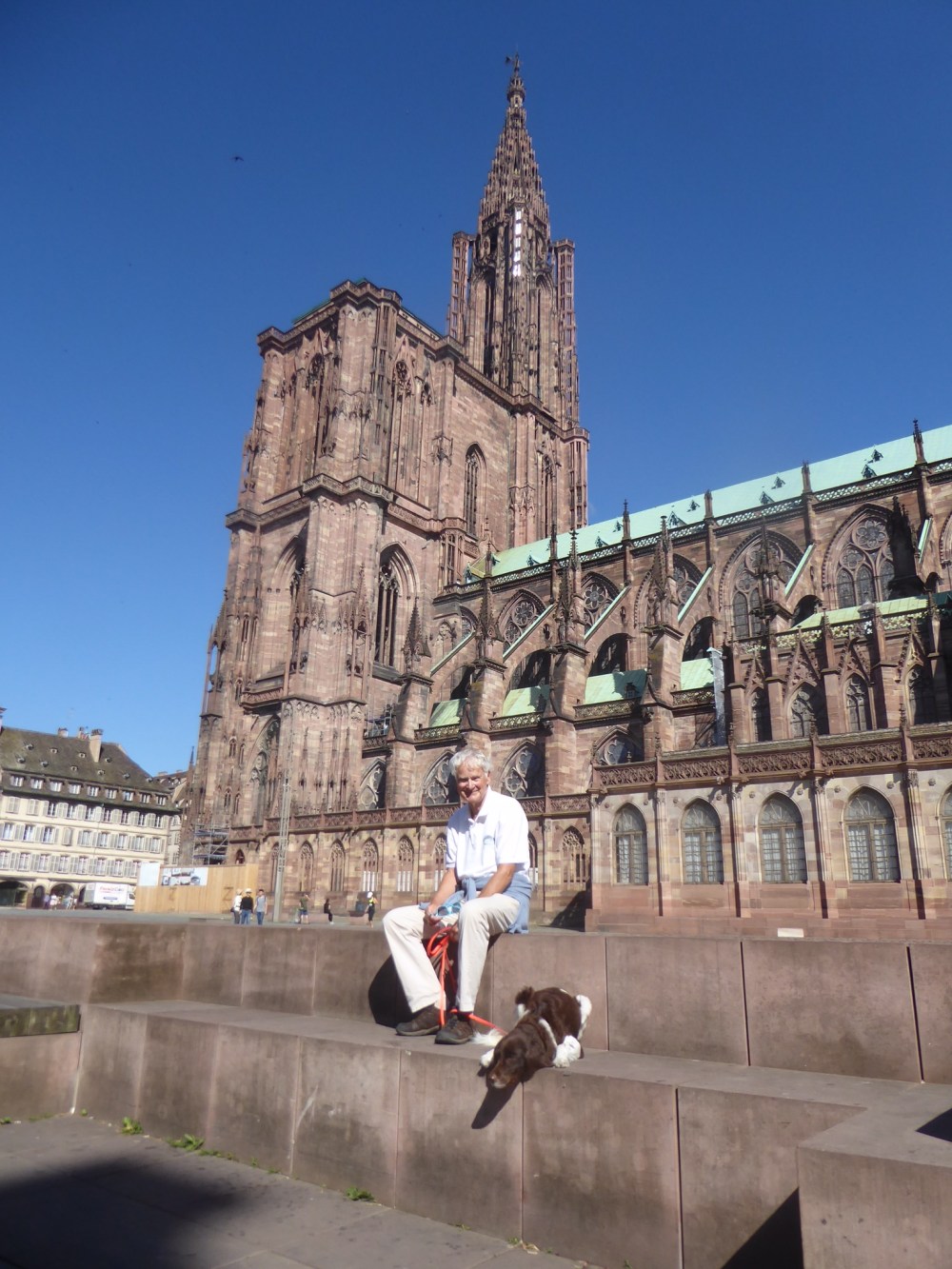 711755C9-B859-44C4-9C90-464B8E31919E