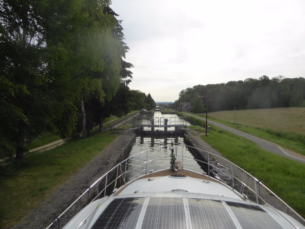 7760ECE8-02FE-4E20-8C1B-DE0E734C3756